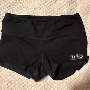 Black Fleo shorts